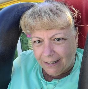 Meet your Posher, Cheryl